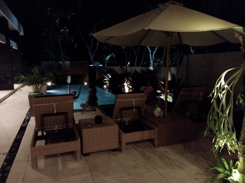 Narvik Villa Lombok Bagian luar foto
